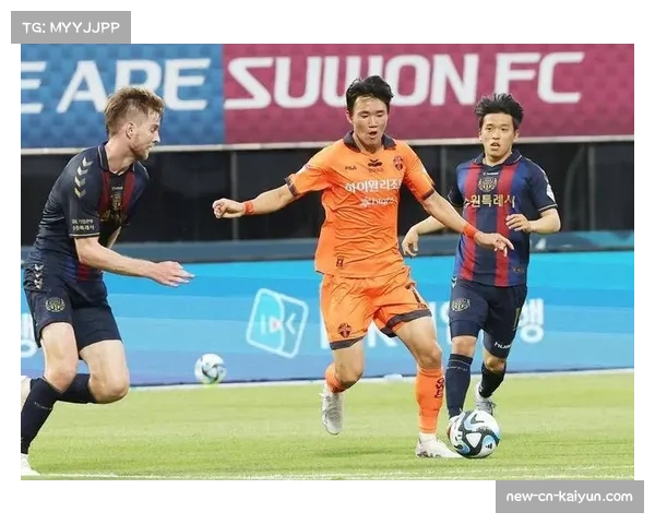 金泉尚武3比0大胜蔚山 李东炅李东俊联手建功显神威